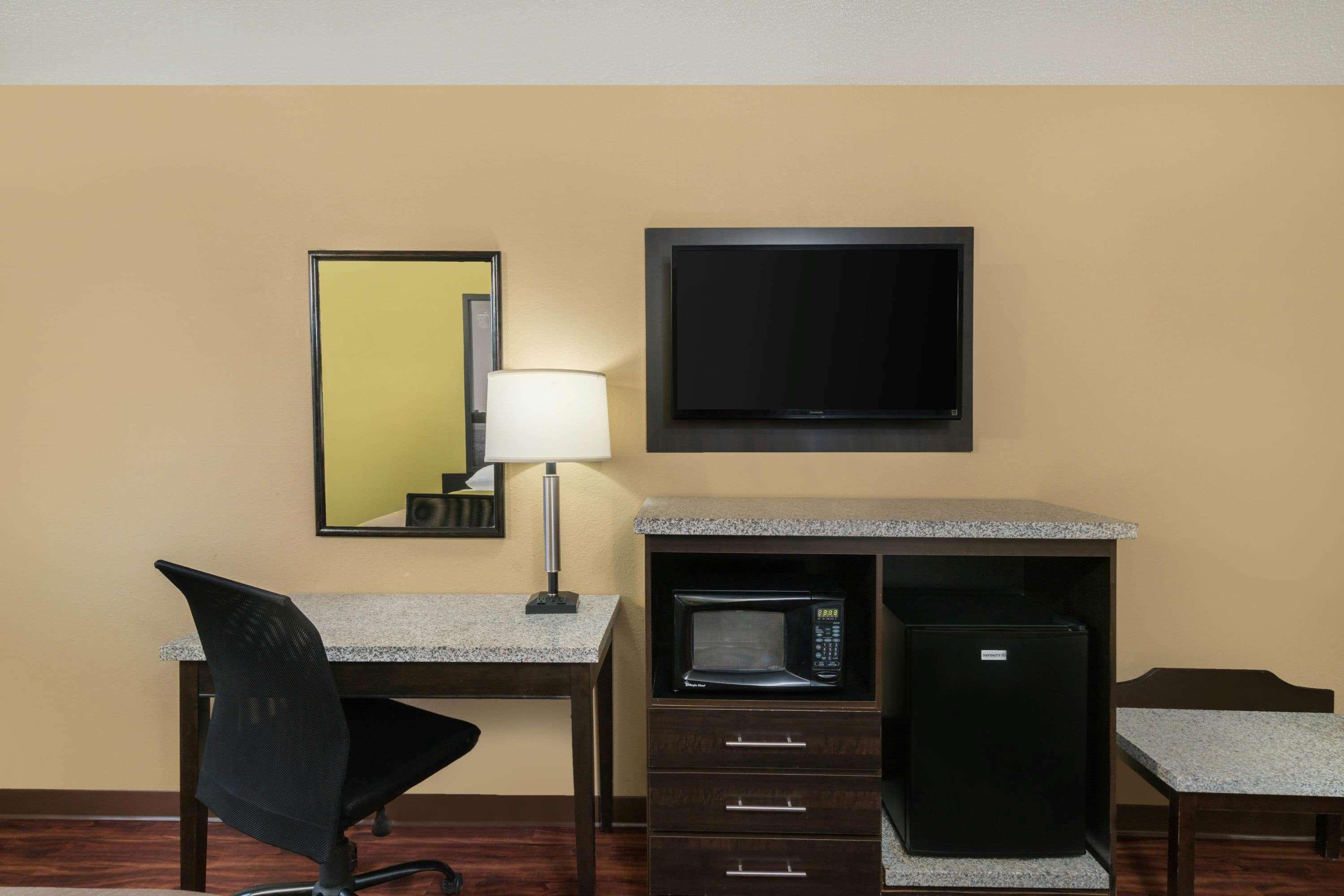 Hotel Super 8 By Wyndham Raleigh North East Extérieur photo